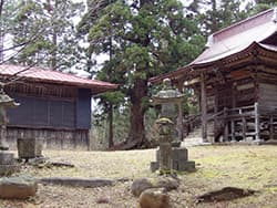 新山神社