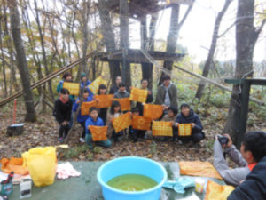 染物体験 in 秘密基地