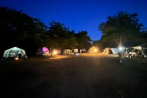 キャンプ開催