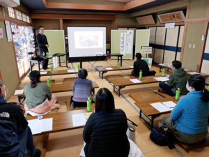 情報メディア・子育てに関しての講話